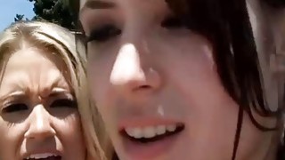 Em gái Trung Quốc du học và một anh chàng ngoại quốc quan hệ tình dục trong ký túc xá