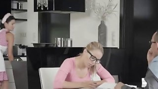 Trong miệng tôi có gì? Thử thách (gợi cảm) cuối cùng cũng chuyển thành sex