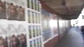 Cô gái mảnh mai giá trị cao Chou Xi đang thủ dâm và khoe chiếc váy ngắn màu đỏ với tất hở đáy. Cô ấy dùng ngón tay xoa vào âm hộ, phun nước và rên rỉ trong lúc đạt cực khoái. Thật là hấp dẫn. Đừng bỏ lỡ nếu bạn thích nó.