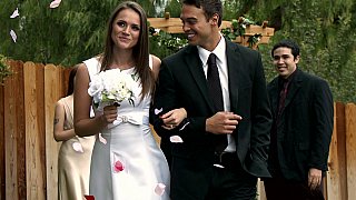 Rủ chị đồng nghiệp nứng lồn về nhà làm vài nháy