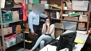 Đi massage làm đẹp, gặp phải tên sở khanh đê tiện