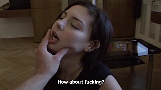 Anh có thể cho em kế rất nhiều tiền… miễn là em ngoan