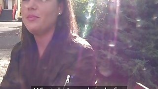 Vợ của con trai bị bố ông chồng tống tình vì quá khứ từng phục vụ bố ở quán bar