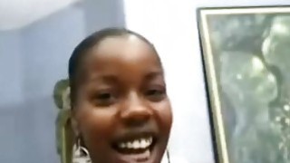 Người phụ nữ trẻ 36 tuổi ngoại tình