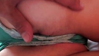 Nhét buồi vào mồm em nữ sinh mới lớn cực múp