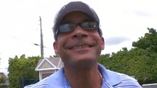 búp măng non vào đời sớm