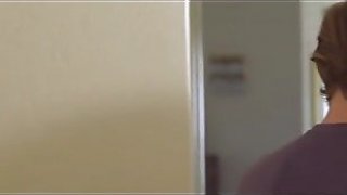 Nện người yêu của cấp trên để trả thù