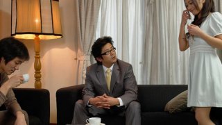 Em lao công mông to bị quản lý phang tê bím