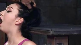 Anh thanh niên trúng số qua sửa điện giúp cô chuối xóm