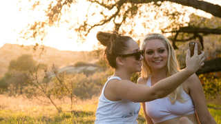 Gã tù vượt ngục biến thái vietsub