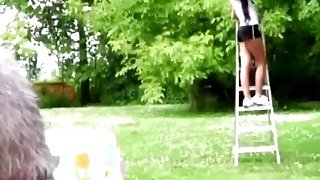 Người mẫu "Encore" dưới cặp kính cận dâm đãng là một cô giáo dạy sex có bộ ngực khủng và khí chất. Cô ấy thích ở trên. Cô ấy cưỡi anh trai KK đến nơi cực khoái và ăn tinh dịch của anh ấy bên trong!