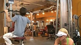 Hãy lộ mặt và xuất tinh vào trong đi~con đĩ hư hỏng