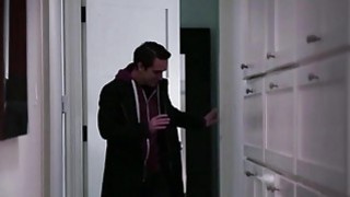 Chịch cô chị họ xinh đẹp khi về quê