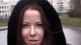 Chơi đánh bài lột đồ với nhỏ em kế thiệt hấp dẫn