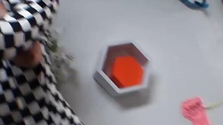 Những cơn mưa bất chợt làm lồn em thêm ướt