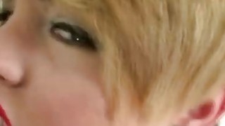 530DG-163 [Khám bệnh khiêu dâm] Trong khi xoa bóp núm vú hồng của cô vợ trẻ, anh ta bắt cô ấy quỳ xuống và đưa cái của quý dày của mình vào trong cô ấy, giả vờ như đang sử dụng máy ảnh mới nhất! !