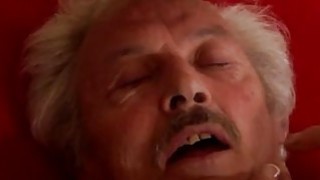 amateur porn with japan mom