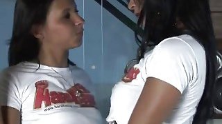 ?Cô gái trẻ chất lượng cao? Cô gái giết người "OK God" mới nhất không được bảo vệ hẹn hò với một cô gái năm nhất đen sexy lưới tất cô gái trẻ hiếm có bướm