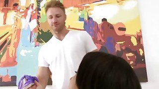 91 Chúa thích chơi đùa với việc huấn luyện và thích mặc quần áo và phô bày khuôn mặt của mình...