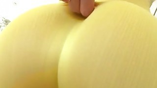 Nghệ sĩ khiêu dâm Đài Loan 'ED Mosaic', người mẫu xinh đẹp cúp E Lisa ❤️ đã bị một gã xăm trổ thâm nhập một cách thô bạo, và đôi chân đen như lụa của cô đã bị xuất tinh mà không dùng bao cao su...