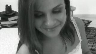 Ngày 12 tháng 7 năm 2023_Nữ thư ký xinh đẹp