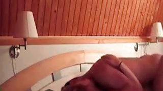 Móc lồn em học trò trong nhà vệ sinh