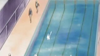 Melody marks nhờ bố dượng giúp tập yoga với chiếc quần trong suốt