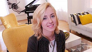 Vợ sắp cưới của anh trai của tôi trở nên nứng mỗi khi say xỉn