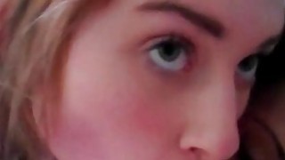 Chồng tôi gọi điện hỏi thăm tôi thì cô ấy nói đã mua một ít đồ ăn nhẹ trên giường tôi. Nguồn: Andromeda không có cảm xúc