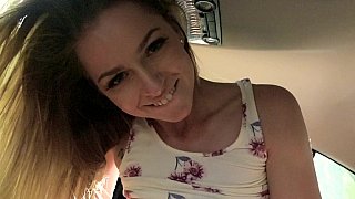 JUFE-501 Vui vẻ, xấu hổ và cảm thấy tốt! Mọi thứ đều được thực hiện lần đầu tiên trong chương trình đặc biệt gồm 3 phần tuyệt vời này