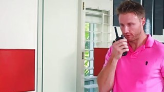 Đụ cô quản lý xinh đẹp khi đi trại huấn luyện