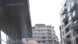 Cảm động hai chị hàng xóm liếm cà cậu sinh viên nghèo