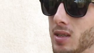 Chơi nhầm bạn xấu, cô gái bị chuốc thuốc mê rồi đụ tập thể