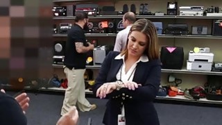 Chim dài đụ cho em nước bím chảy khắp nhà