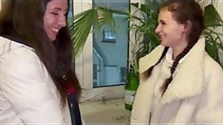 Em gái của chú chim lớn