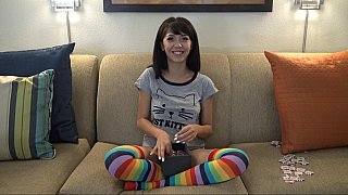 Cậu trai kính cận ngây ngô và lần đầu cởi áo mối tình đầu… siêu phẩm