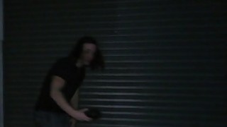 Đau lưng mỏi gối tê tay book ngay em gái về nhà bú cu