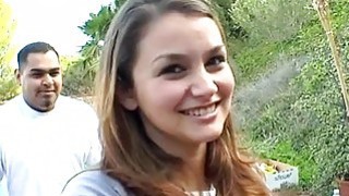 Những em nhân viên ngây ngô và tên quản lý háo sắc