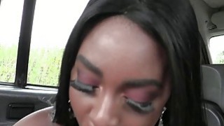 Cô hầu gái lồn khít bị ông chủ địt đủ các loại tư thế