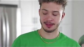 FC2PPV-2873061,FC2PPV-2873061 Không kiểm duyệt FC2 PPV 2873061 Những tiếng nổ đột ngột và bất ngờ của âm thanh và tiếng động, tiếng gà trống và tiếng gậy thịt luôn vang lên.