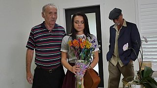 Cưỡng dục ở rạp chiếu phim (vietsub)