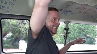 Quản lý của anh xã là người yêu cũ của tôi