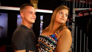 Clip sex Vân Funny vừa sờ đầu ti vừa thủ dâm bằng sextoy