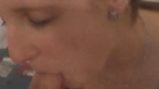 Chị hàng xóm xa chồng giúp cặc tôi bớt nứng