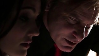 Chơi em khoái há hốc mồm rồi bắn lên đầy mông~ anny walker