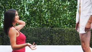 Nữ sinh trung học bị địt mạnh và muốn nuốt tinh dịch