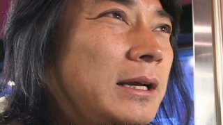 Trước khi chuyển nhà về quê với Anh xã, vợ cắm cho anh ta một ít sừng