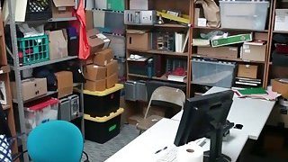 đâm "lút cán" nữ quản lý dâm dục của tôi