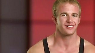 Bị hiệu phó đụ cả đêm trong chuyến đi công tác xa nhà