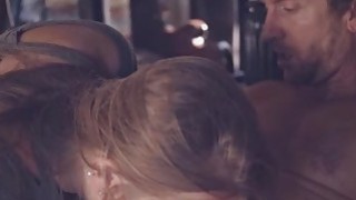 Nếu anh vô địch thì cái lồn em là của anh